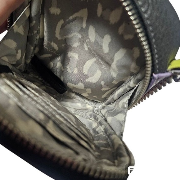 Aimee Kestenberg Tamitha Reef Ombre Phone Crossbody Bag With RFID‎ Protection - Picture 10 of 11